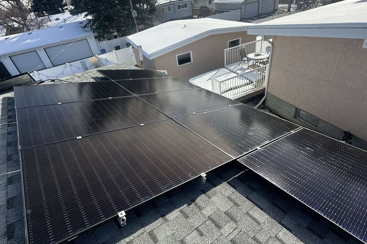 Ark Renewable Energy team at a solar installation